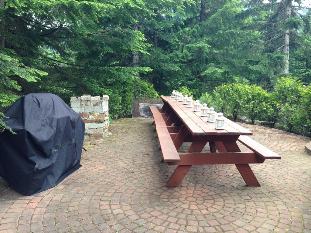Ubc Whistler Lodge Уистлер Экстерьер фото