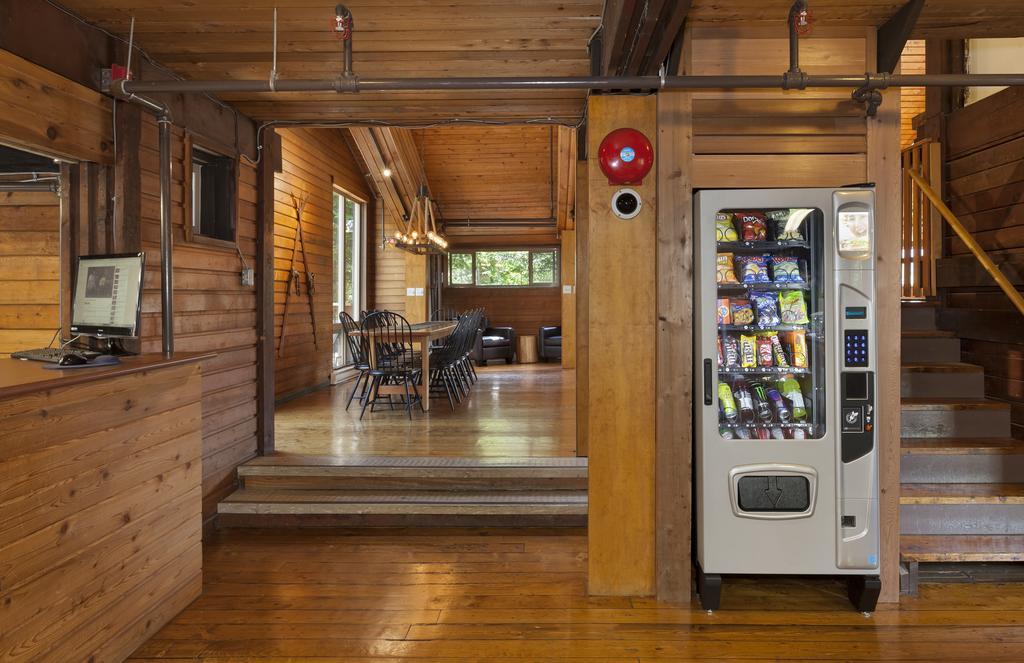 Ubc Whistler Lodge Уистлер Экстерьер фото