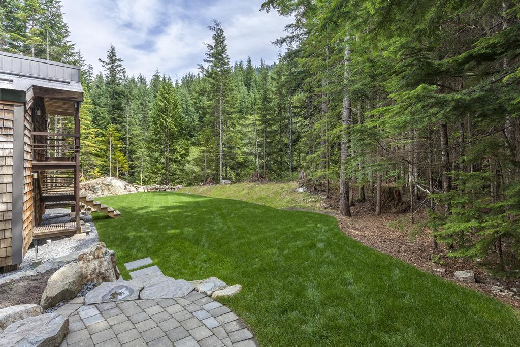 Ubc Whistler Lodge Уистлер Экстерьер фото