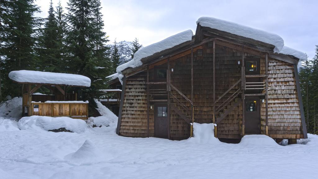 Ubc Whistler Lodge Уистлер Экстерьер фото