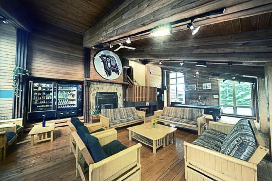 Ubc Whistler Lodge Уистлер Экстерьер фото