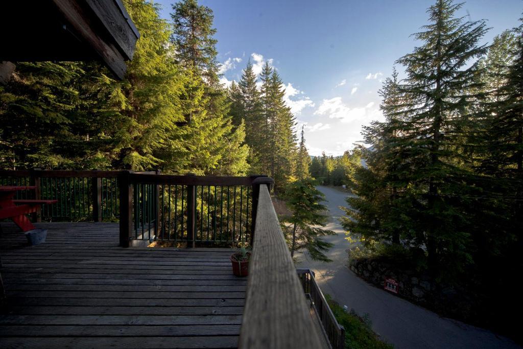 Ubc Whistler Lodge Уистлер Экстерьер фото